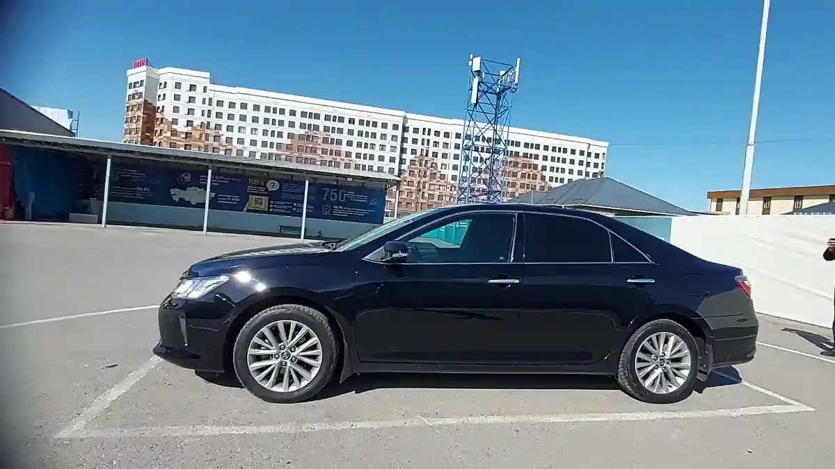 Toyota Camry 2016 года за 12 500 000 тг. в Шымкент