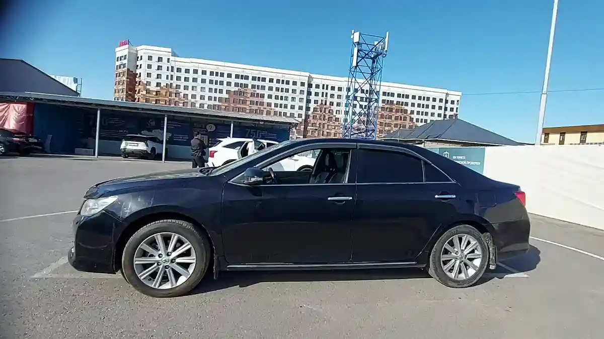 Toyota Camry 2012 года за 9 500 000 тг. в Шымкент