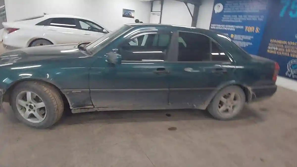 Mercedes-Benz C-Класс 1996 года за 1 500 000 тг. в Астана
