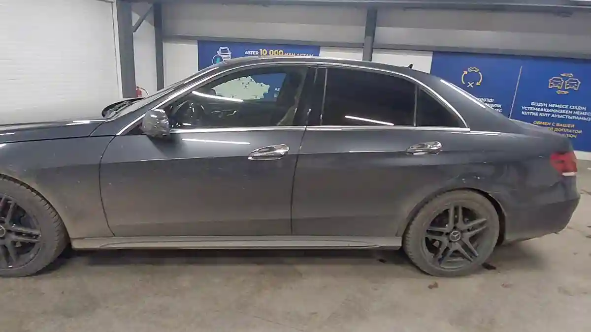 Mercedes-Benz E-Класс 2013 года за 12 700 000 тг. в Астана