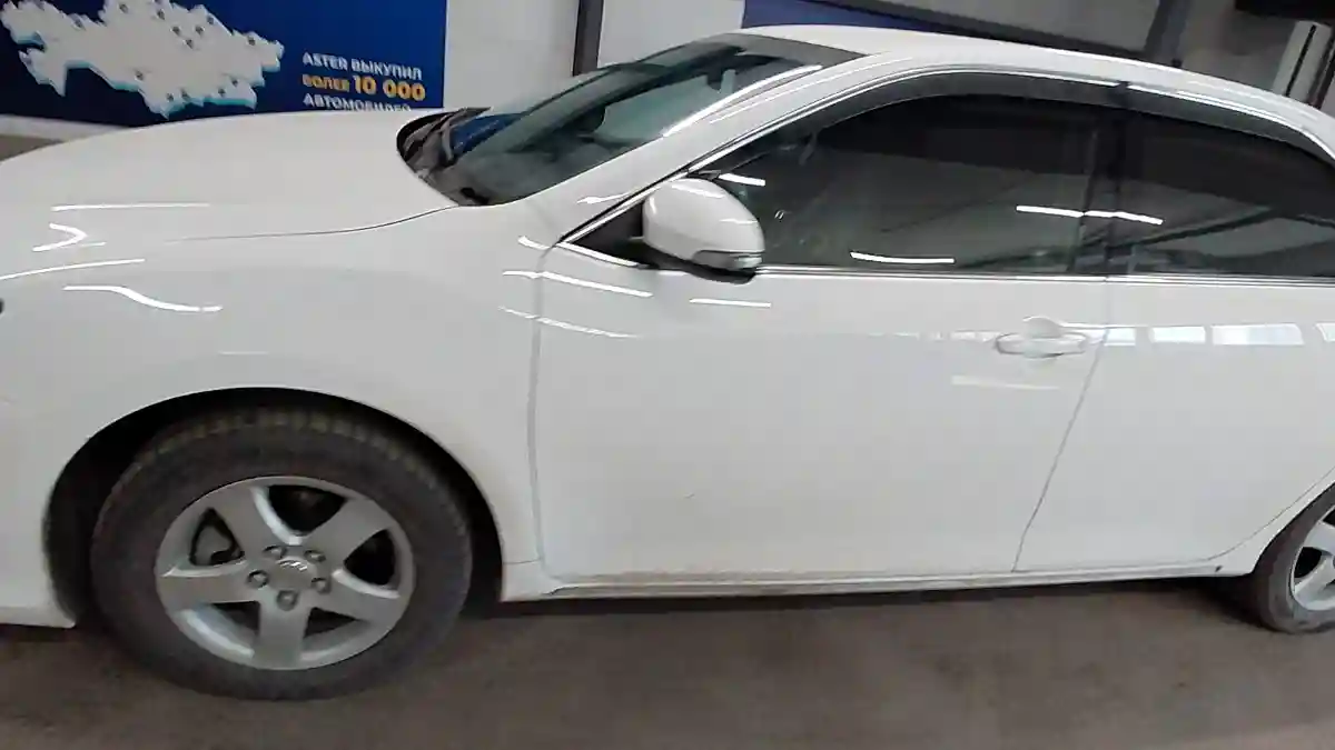 Toyota Camry 2014 года за 8 500 000 тг. в Астана