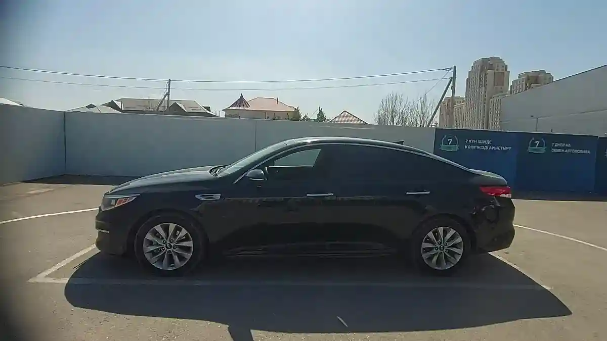 Kia Optima 2017 года за 9 000 000 тг. в Шымкент