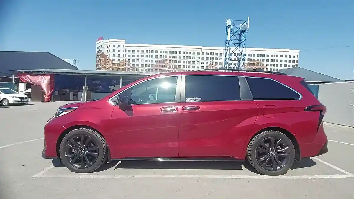 Toyota Sienna 2021 года за 25 000 000 тг. в Шымкент