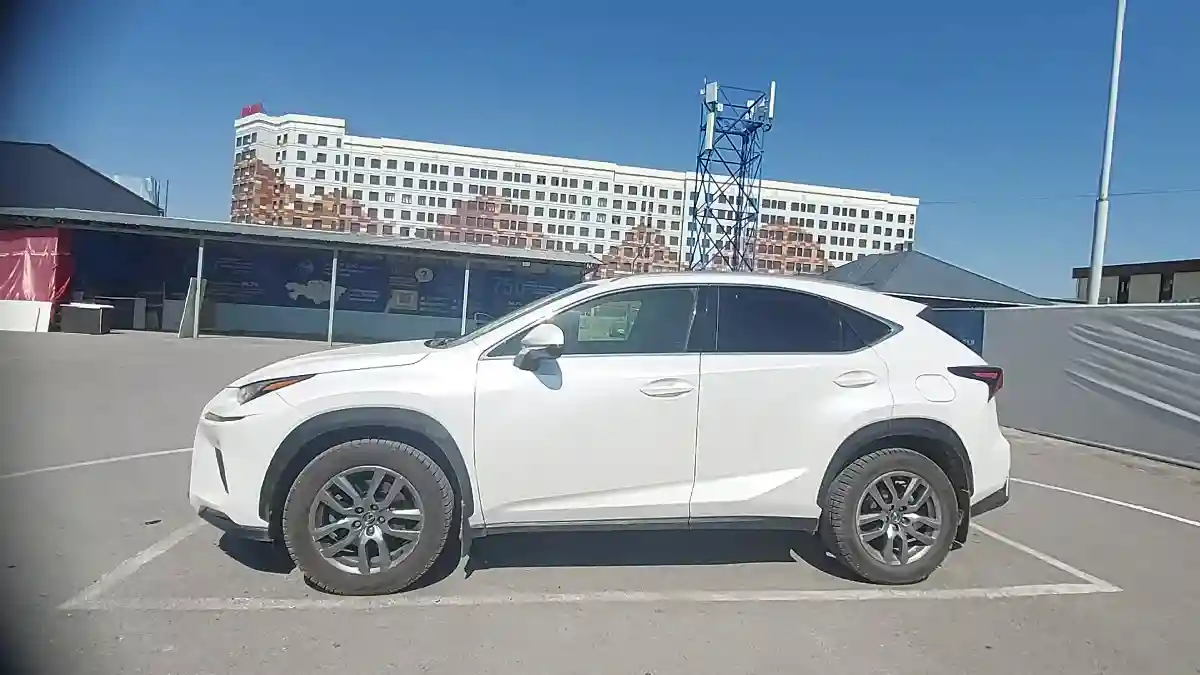 Lexus NX 2017 года за 13 000 000 тг. в Шымкент
