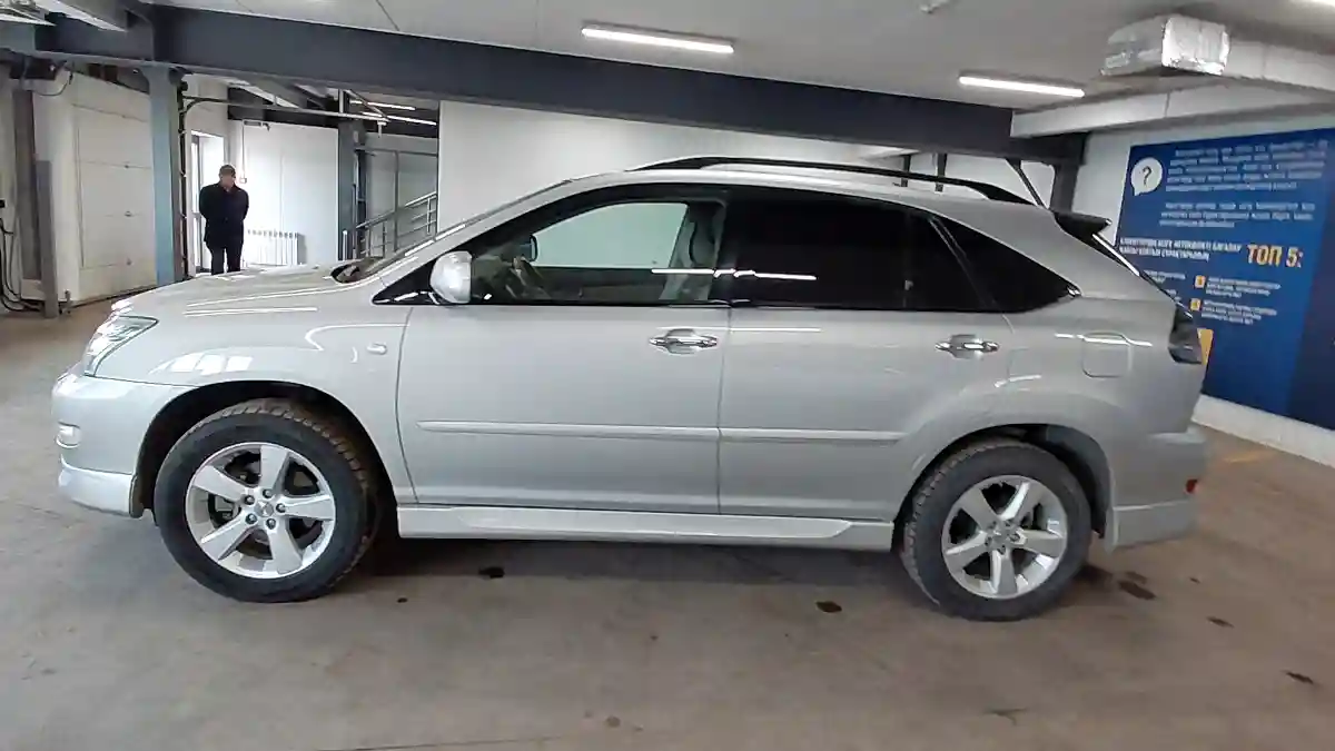 Lexus RX 2008 года за 10 000 000 тг. в Астана