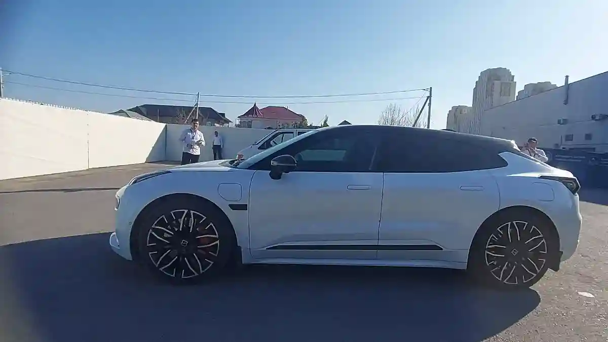 Zeekr 001 2023 года за 17 000 000 тг. в Шымкент