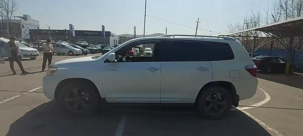 Toyota Highlander 2008 года за 10 200 000 тг. в Алматы