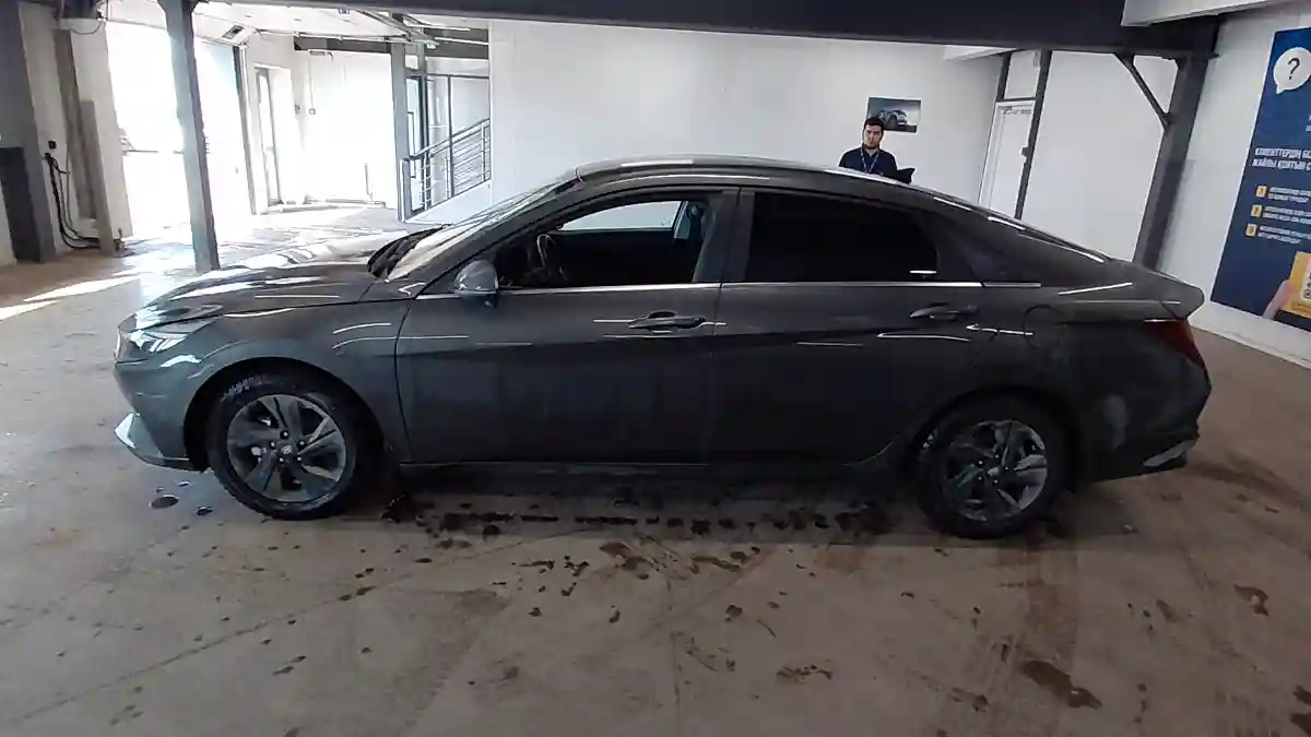 Hyundai Elantra 2022 года за 9 000 000 тг. в Астана