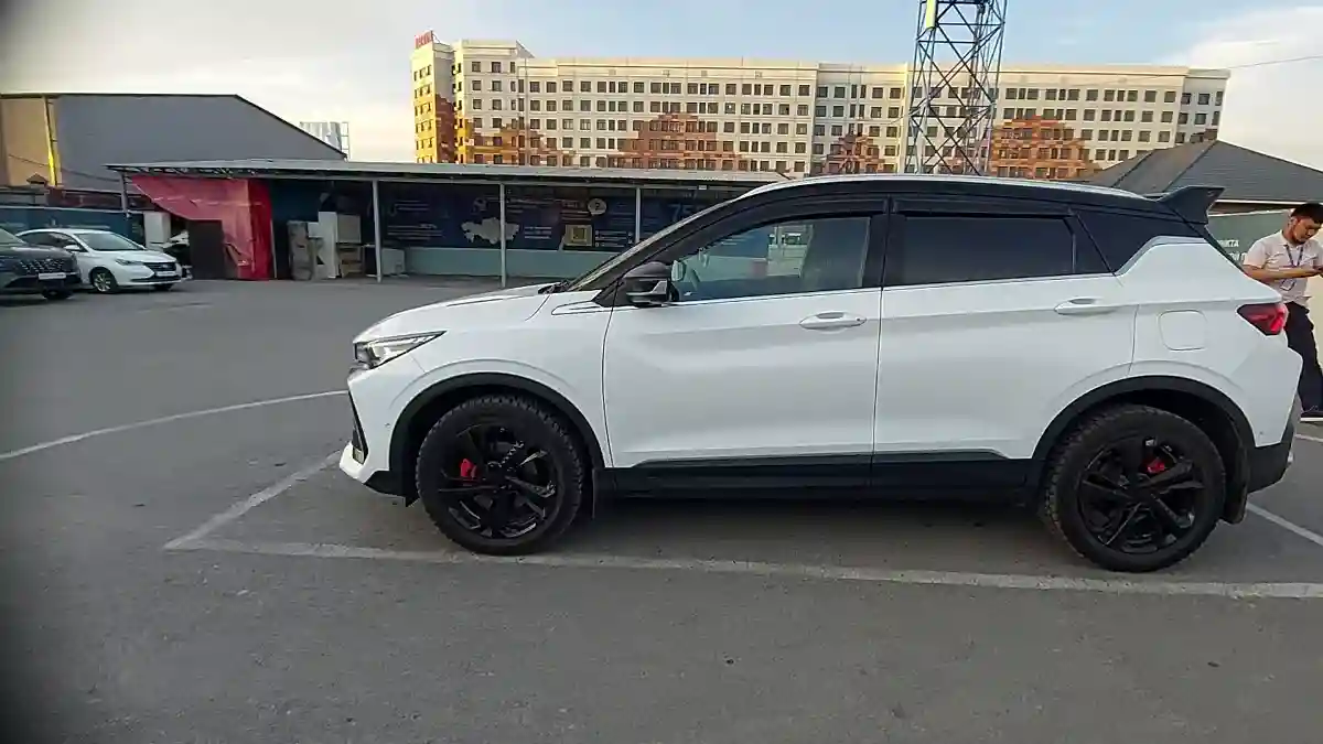 Geely Coolray 2024 года за 10 000 000 тг. в Шымкент