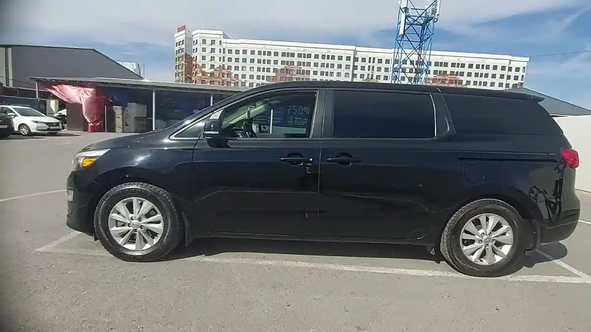 Kia Sedona 2017 года за 13 000 000 тг. в Шымкент