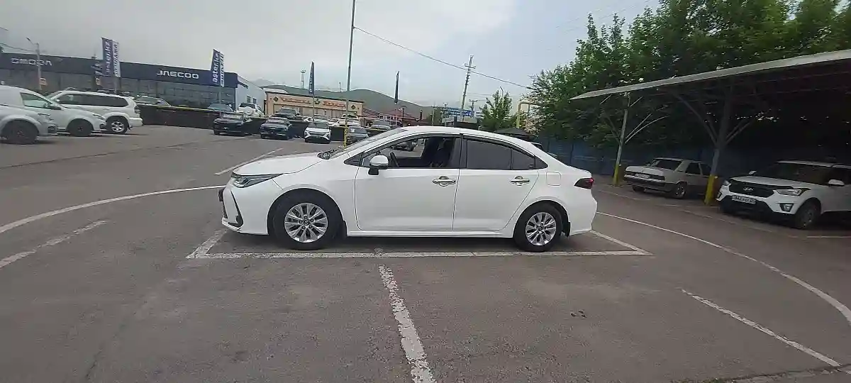 Toyota Corolla 2021 года за 10 000 000 тг. в Алматы