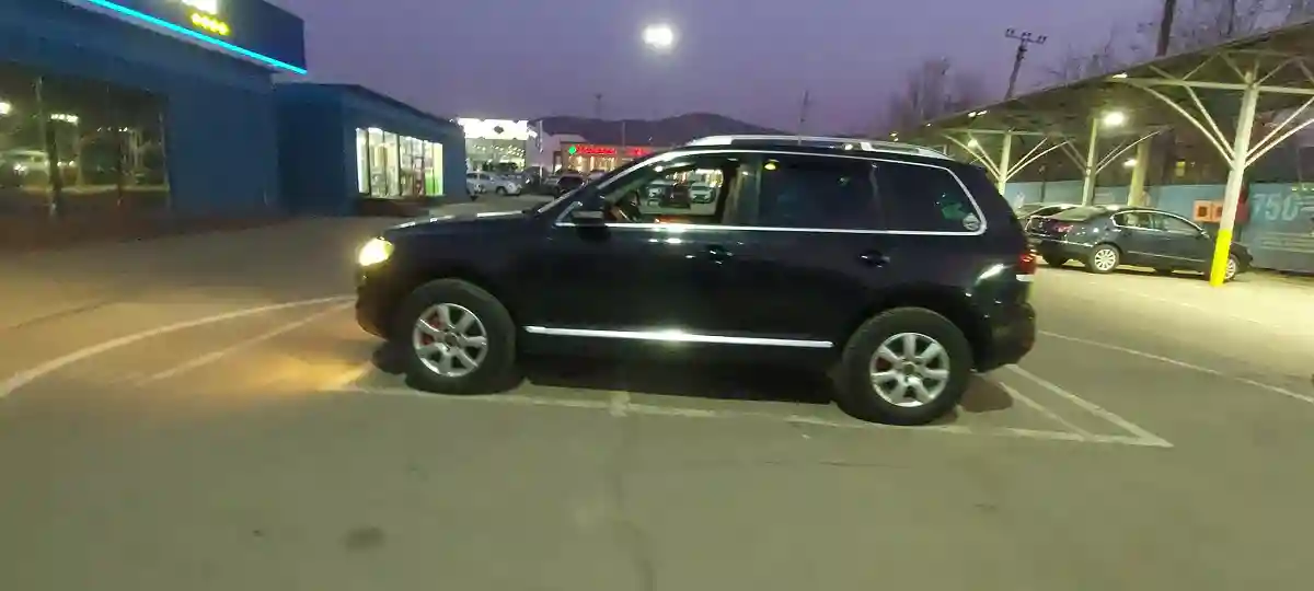 Volkswagen Touareg 2007 года за 4 500 000 тг. в Алматы
