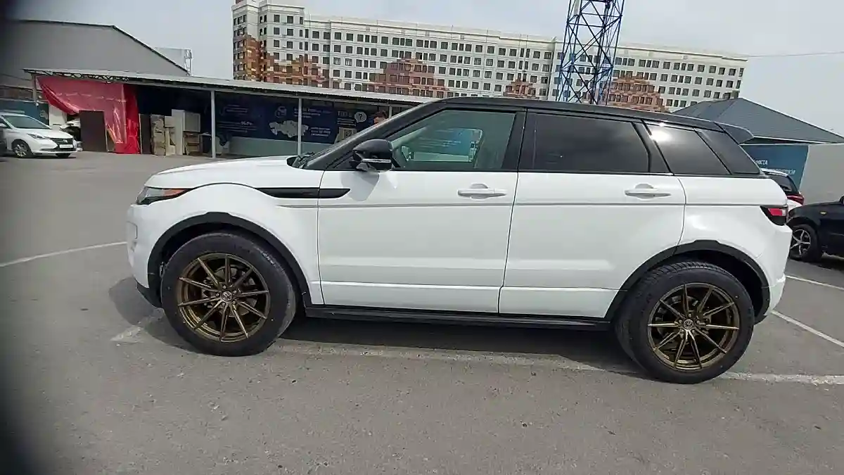 Land Rover Range Rover Evoque 2011 года за 12 500 000 тг. в Шымкент