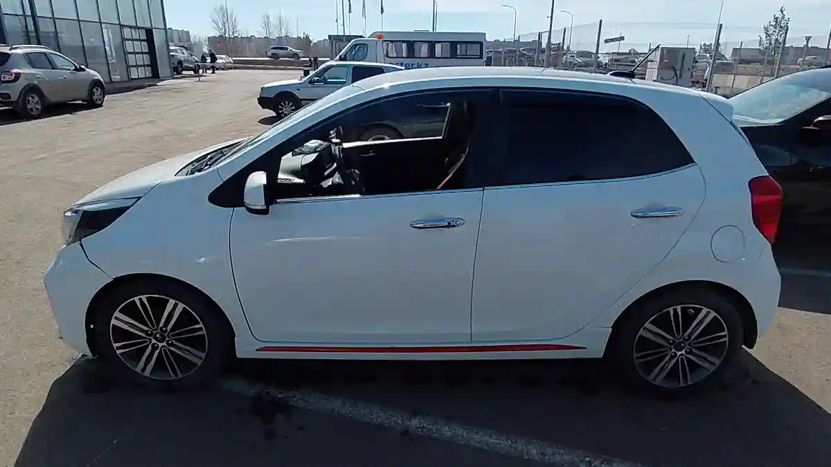 Kia Picanto 2017 года за 5 700 000 тг. в Астана