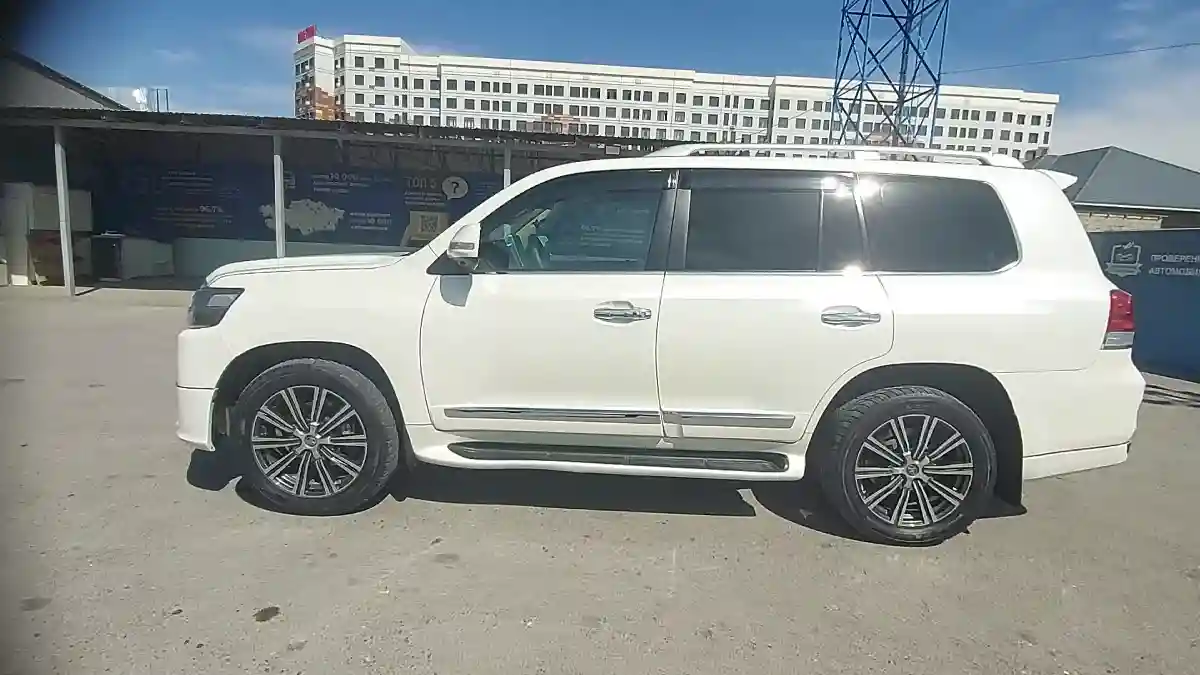 Toyota Land Cruiser 2014 года за 22 500 000 тг. в Шымкент