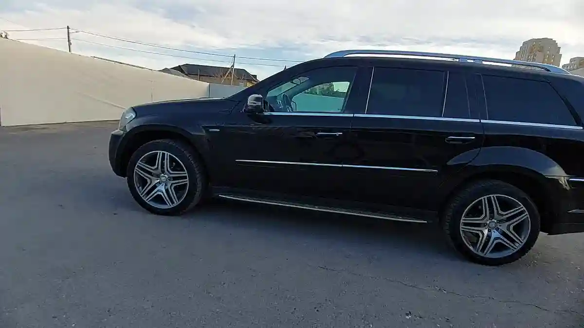 Mercedes-Benz GL-Класс 2011 года за 10 000 000 тг. в Шымкент