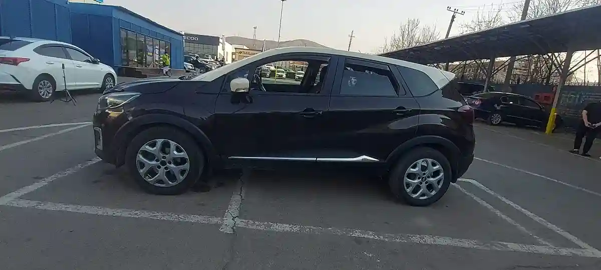 Renault Kaptur 2016 года за 5 500 000 тг. в Алматы