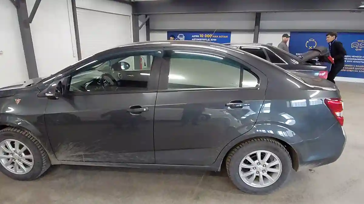 Chevrolet Aveo 2017 года за 5 000 000 тг. в Астана