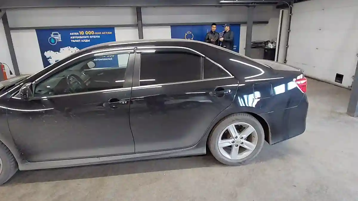 Toyota Camry 2014 года за 9 000 000 тг. в Астана