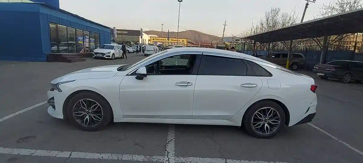 Kia K5 2021 года за 10 200 000 тг. в Алматы