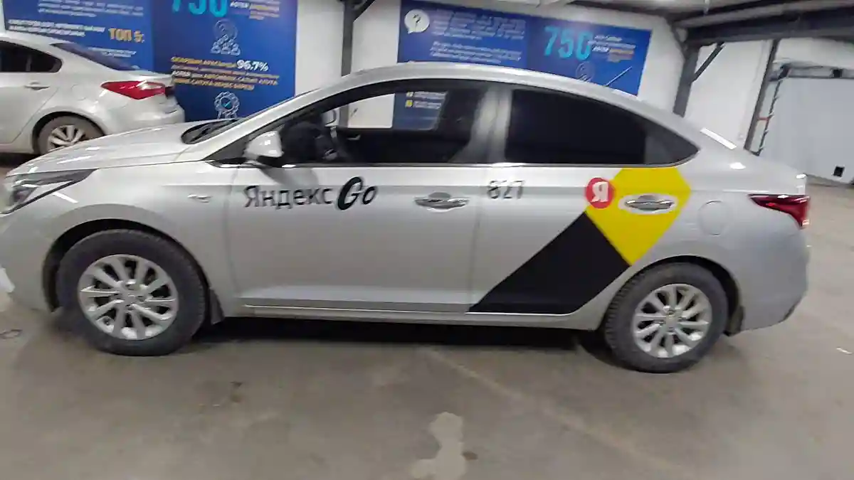 Hyundai Accent 2018 года за 6 500 000 тг. в Астана