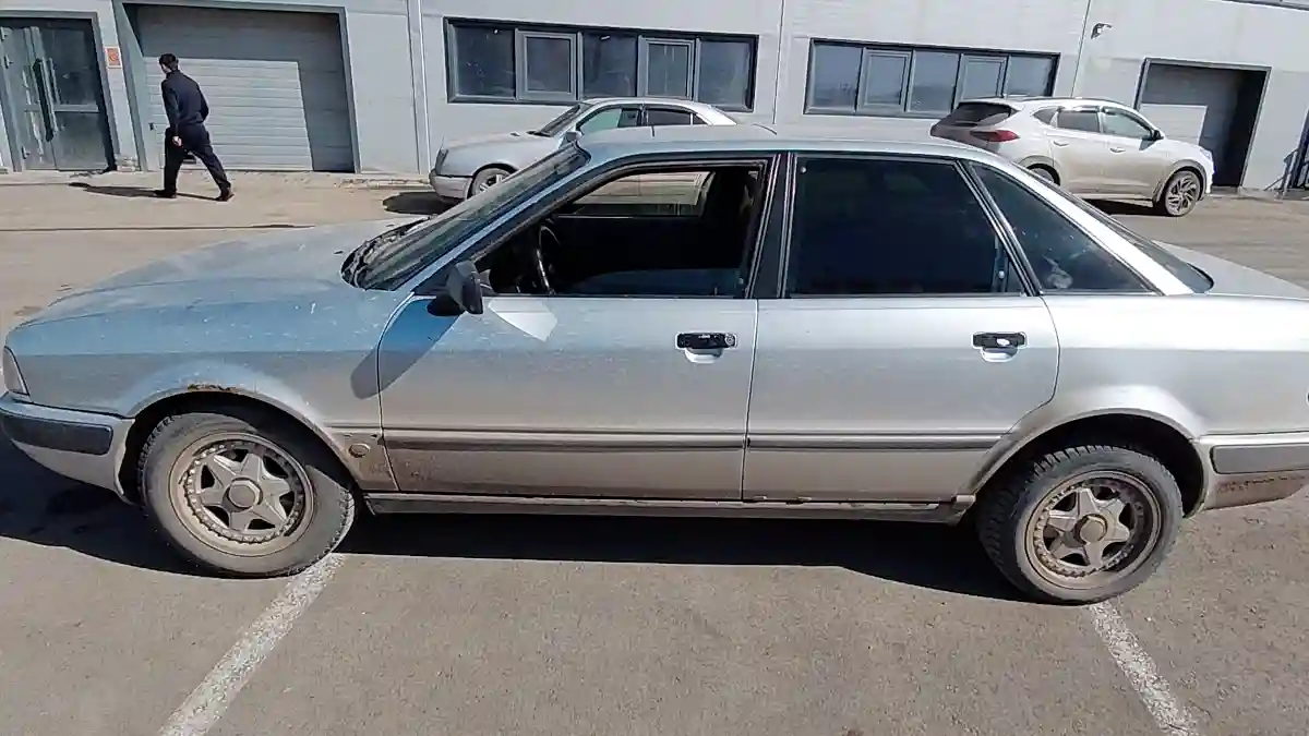 Audi 80 1993 года за 1 500 000 тг. в Астана