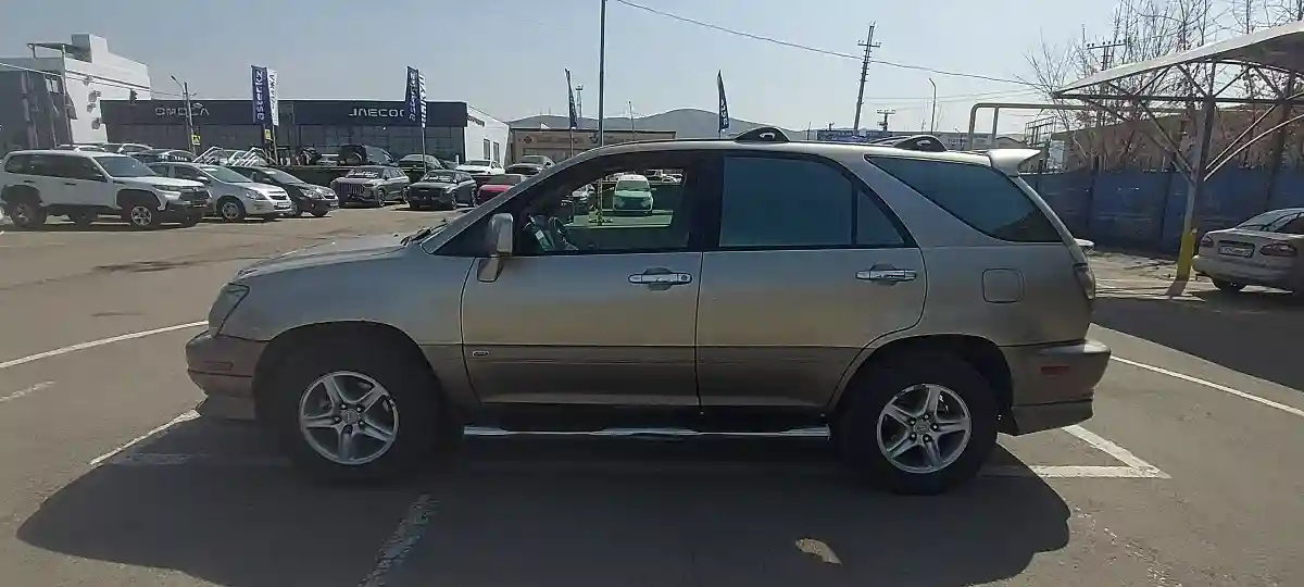 Lexus RX 2001 года за 6 000 000 тг. в Алматы