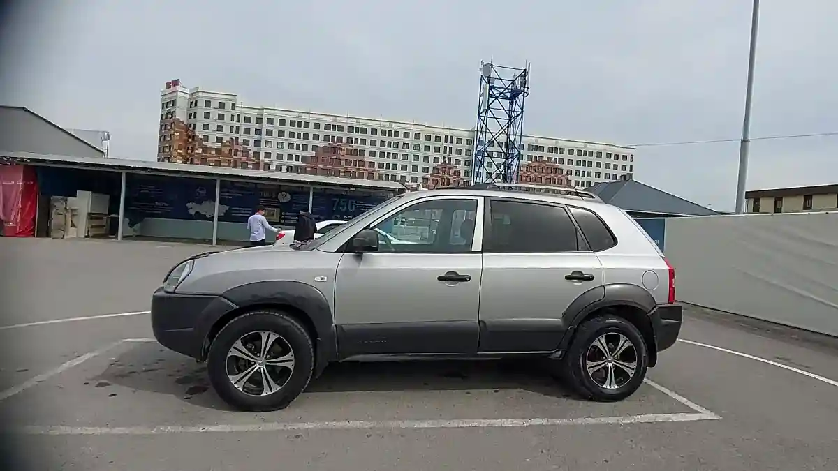 Hyundai Tucson 2005 года за 2 700 000 тг. в Шымкент