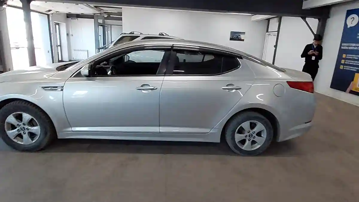 Kia K5 2011 года за 5 500 000 тг. в Астана