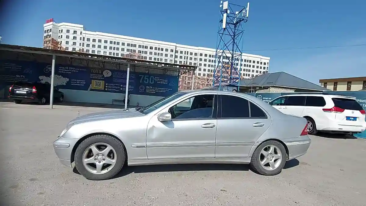Mercedes-Benz C-Класс 2003 года за 2 800 000 тг. в Шымкент