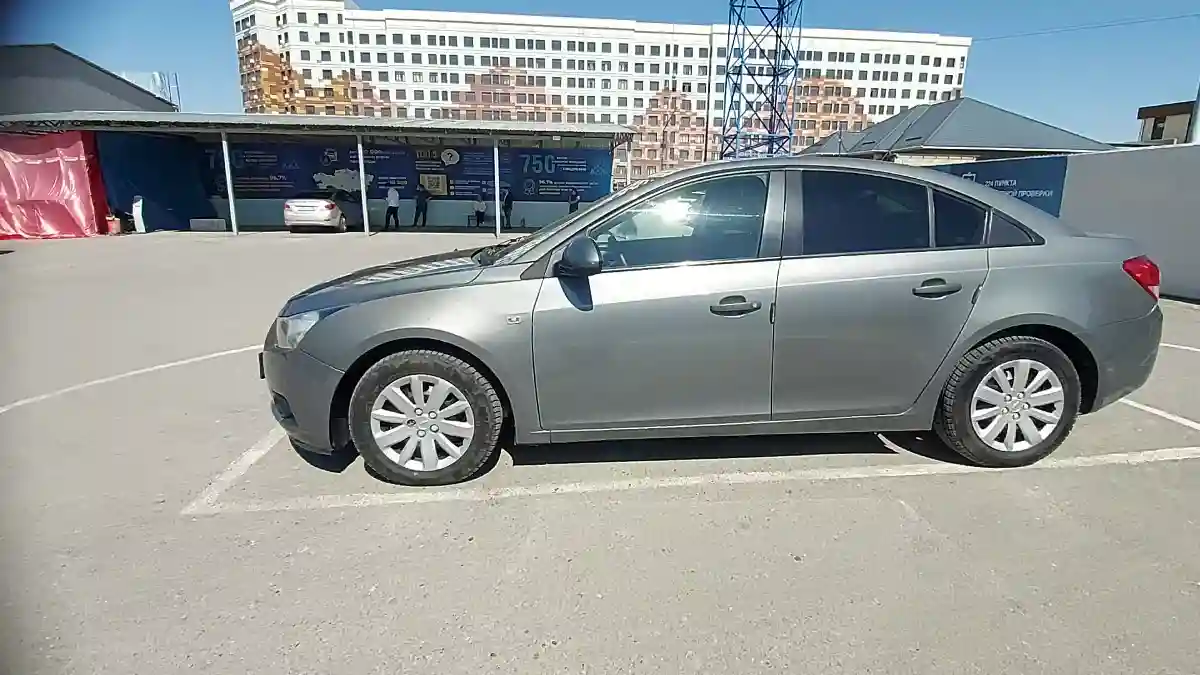 Chevrolet Cruze 2011 года за 4 000 000 тг. в Шымкент