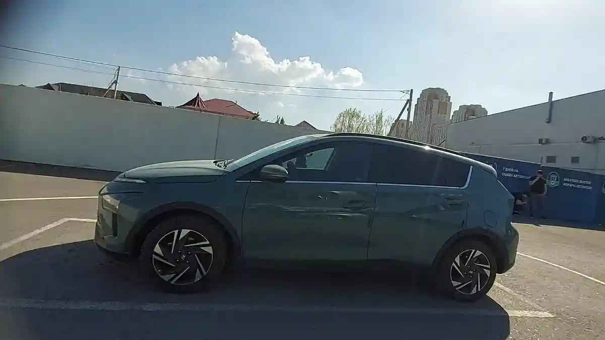 Hyundai Bayon 2023 года за 9 000 000 тг. в Шымкент