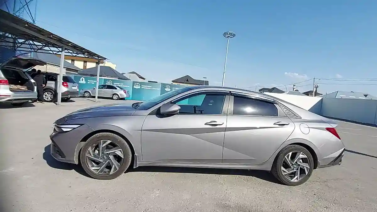 Hyundai Elantra 2024 года за 10 000 008 тг. в Шымкент
