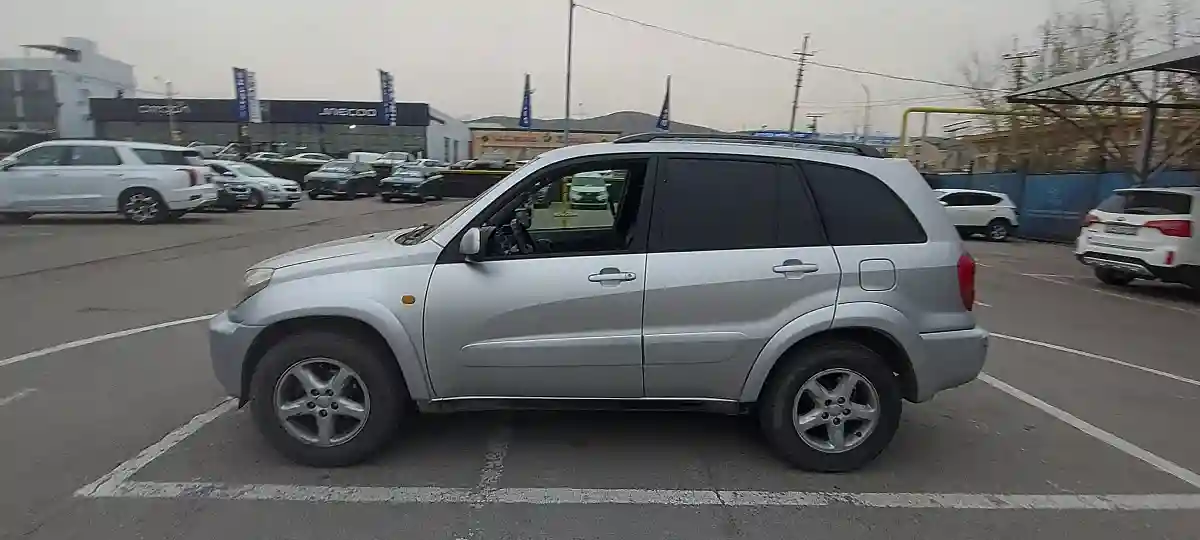 Toyota RAV4 2003 года за 3 000 000 тг. в Алматы