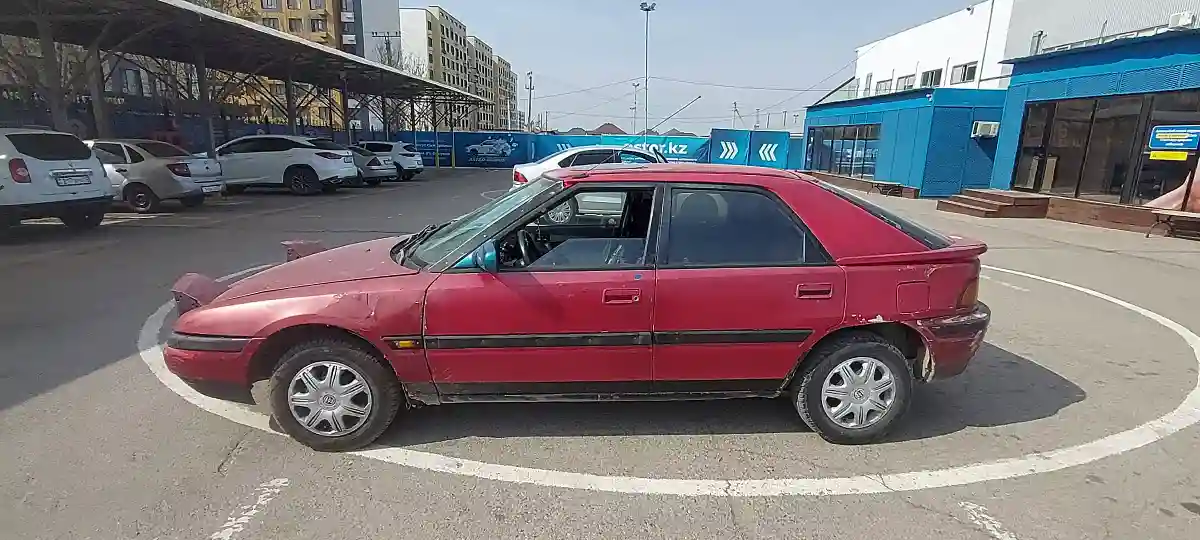 Mazda 323 1992 года за 500 000 тг. в Алматы