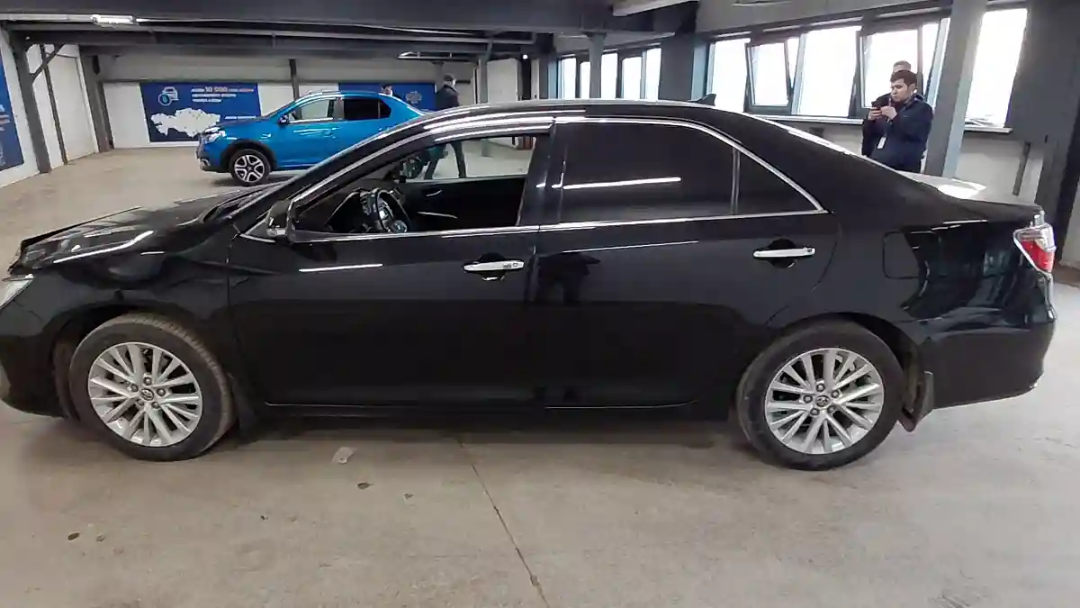 Toyota Camry 2016 года за 11 300 000 тг. в Астана