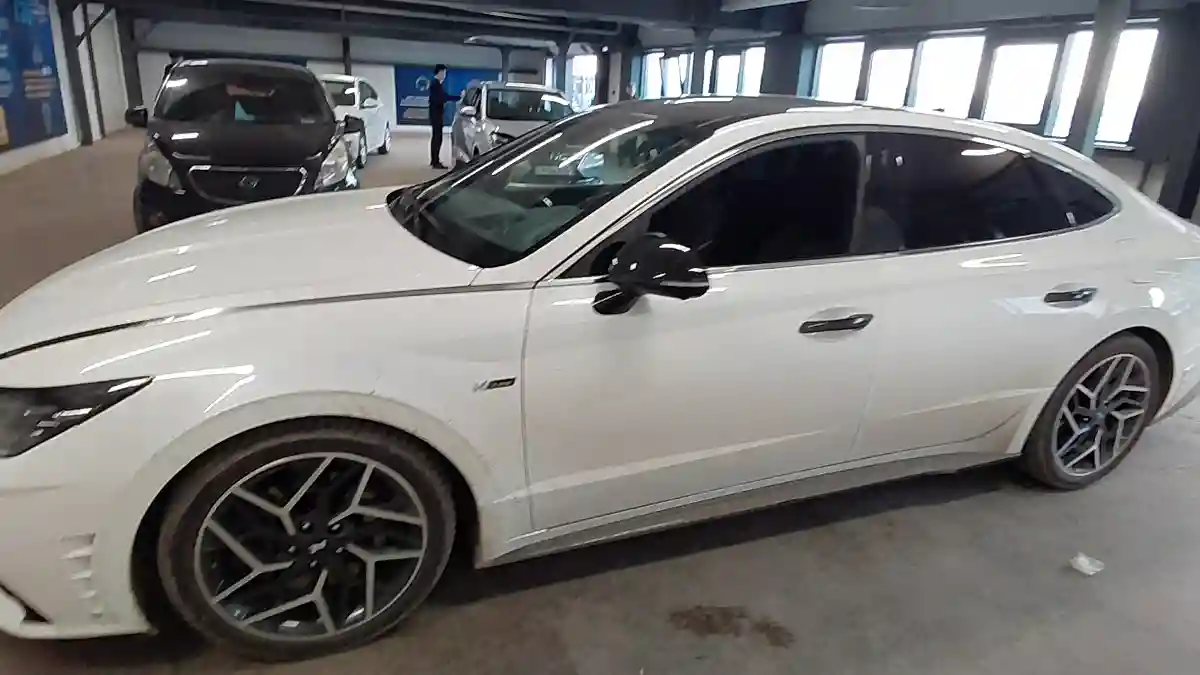 Hyundai Sonata 2020 года за 12 000 000 тг. в Астана