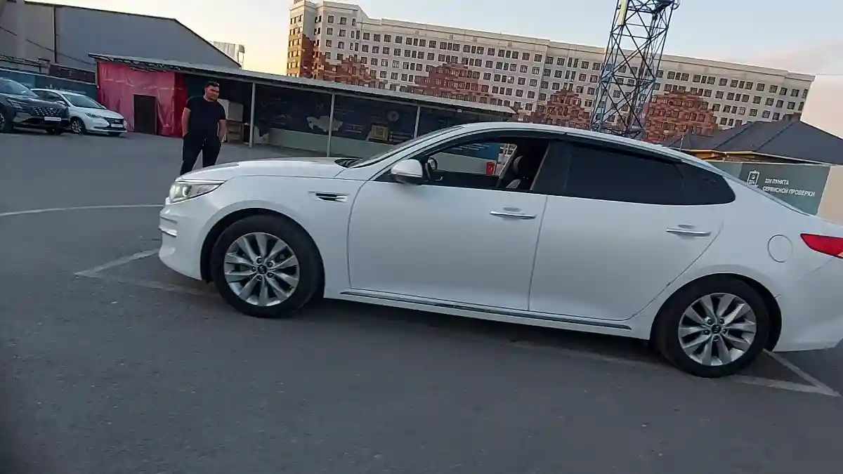 Kia K5 2017 года за 7 500 000 тг. в Шымкент