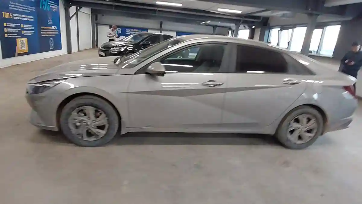 Hyundai Elantra 2021 года за 8 500 000 тг. в Астана