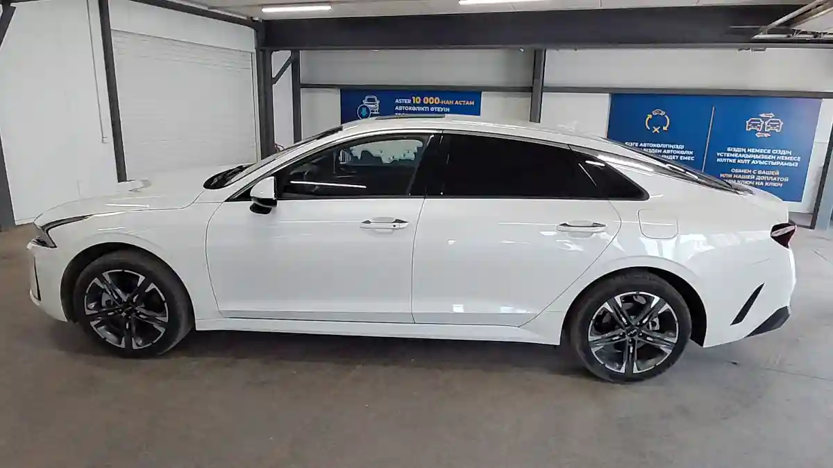 Kia K5 2024 года за 14 000 000 тг. в Астана
