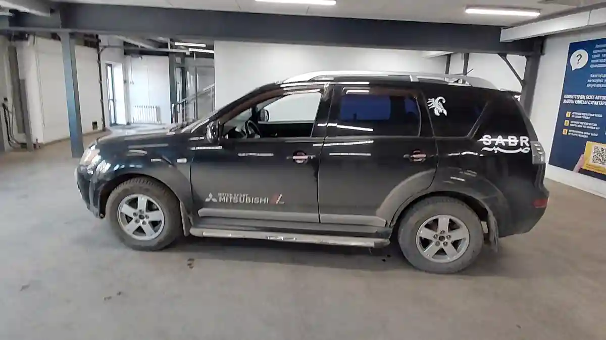 Mitsubishi Outlander 2008 года за 5 600 000 тг. в Астана