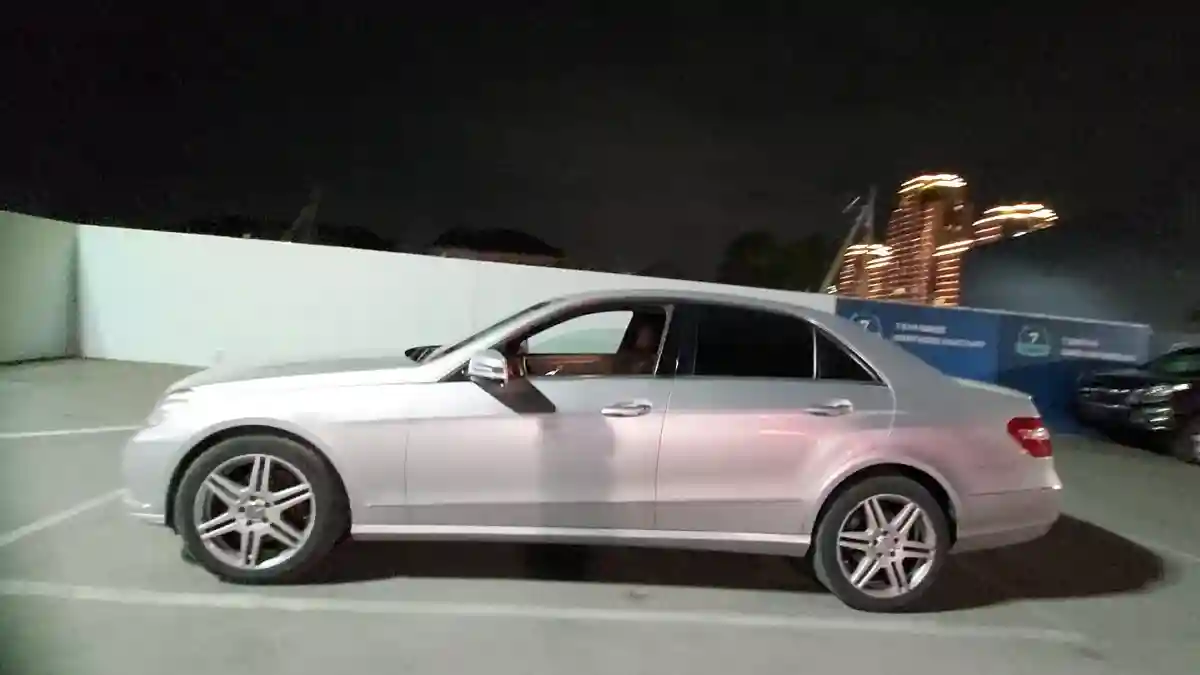 Mercedes-Benz E-Класс 2009 года за 6 300 000 тг. в Шымкент