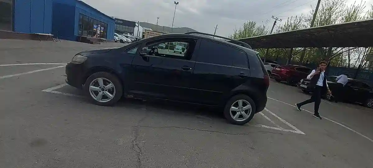 Volkswagen Golf Plus 2008 года за 2 500 000 тг. в Алматы