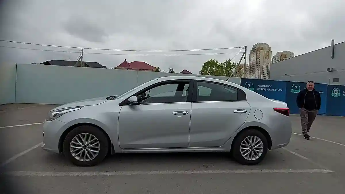 Kia Rio 2019 года за 7 300 000 тг. в Шымкент