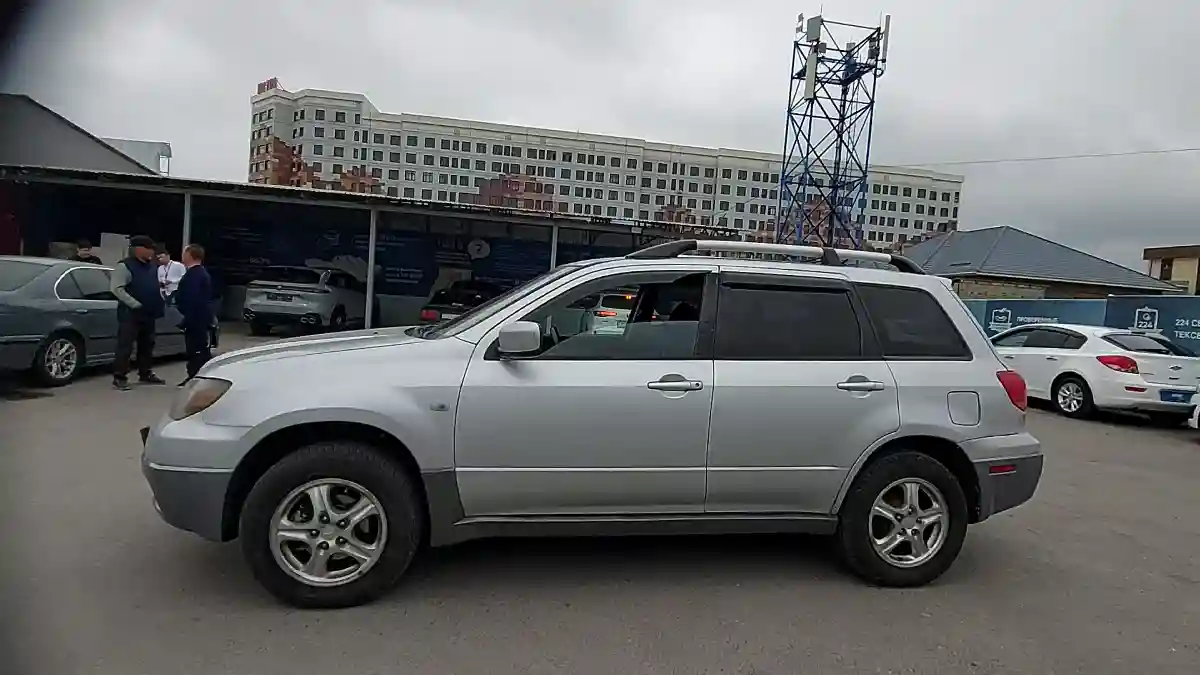 Mitsubishi Outlander 2002 года за 4 500 000 тг. в Шымкент