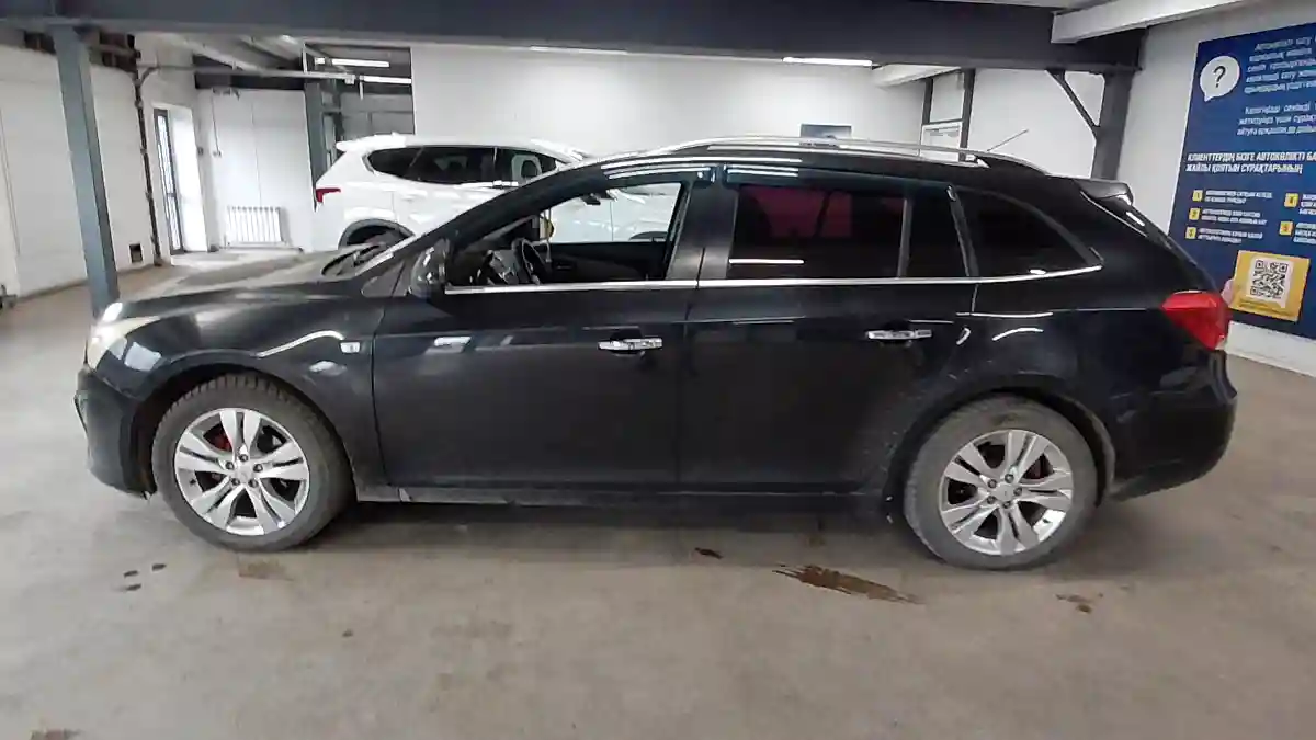 Chevrolet Cruze 2013 года за 4 300 000 тг. в Астана
