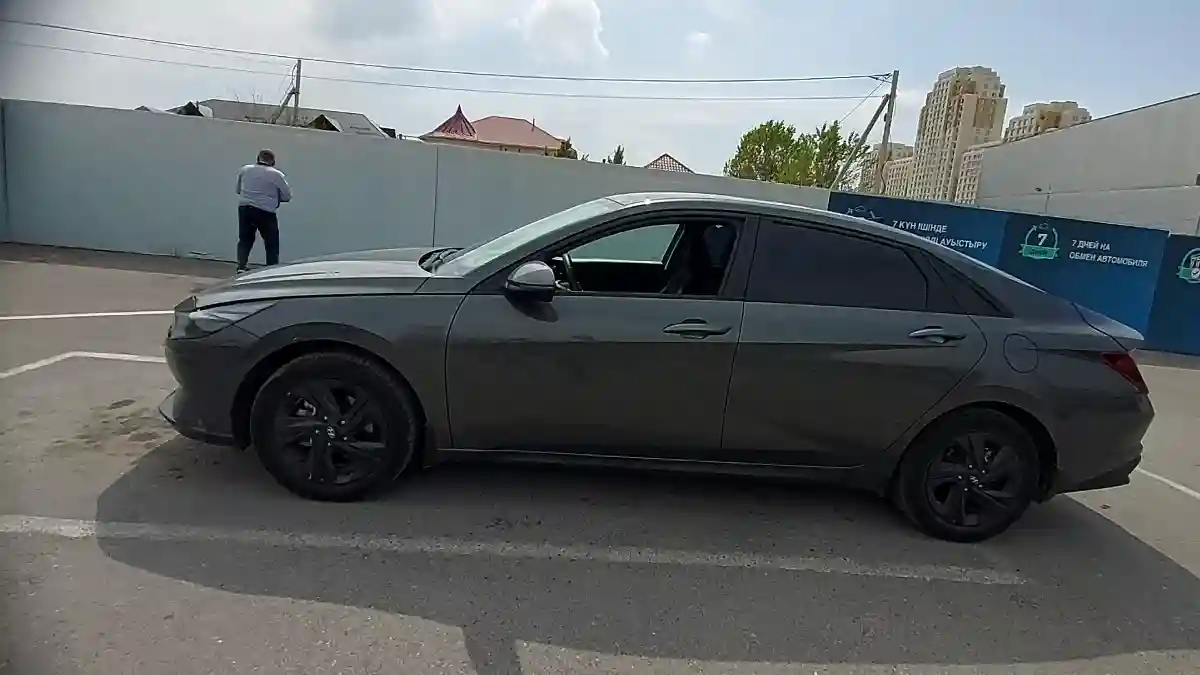 Hyundai Elantra 2023 года за 8 000 000 тг. в Шымкент