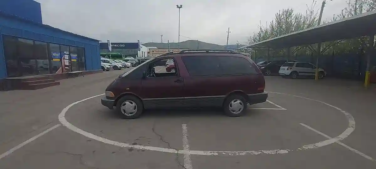 Toyota Previa 1992 года за 2 000 000 тг. в Алматы