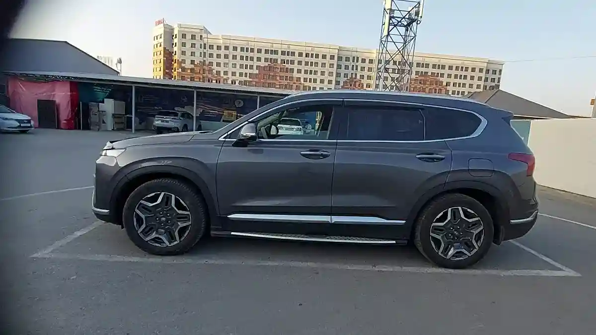 Hyundai Santa Fe 2024 года за 17 500 000 тг. в Шымкент