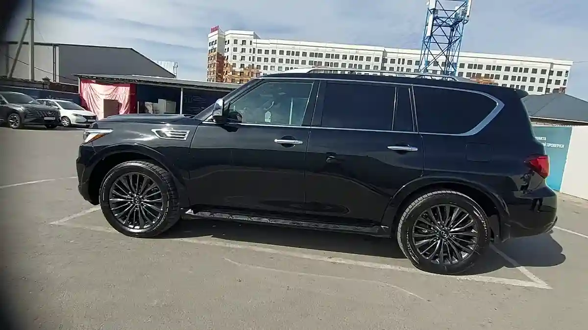 Infiniti QX80 2022 года за 34 500 000 тг. в Шымкент